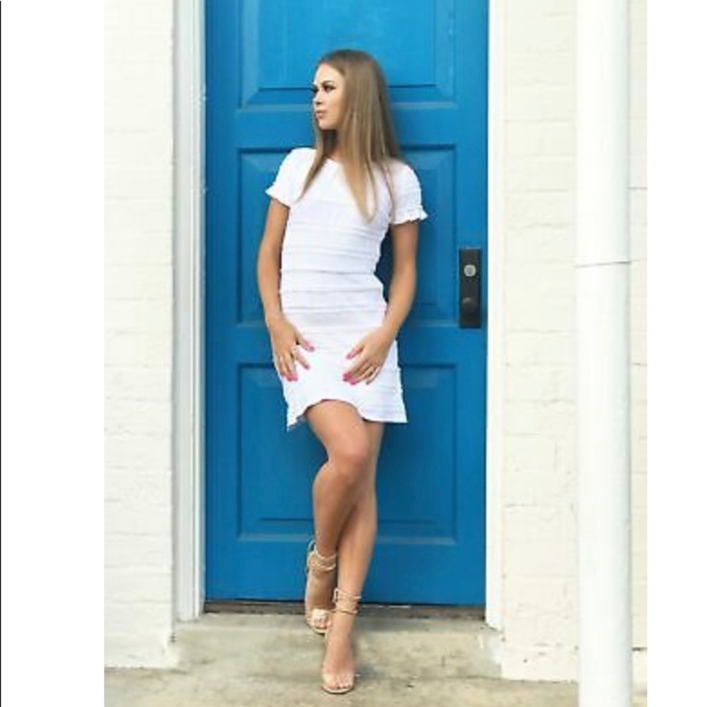 BCBGMaxAzria Libby Jacquard White Mini Kinit Dress